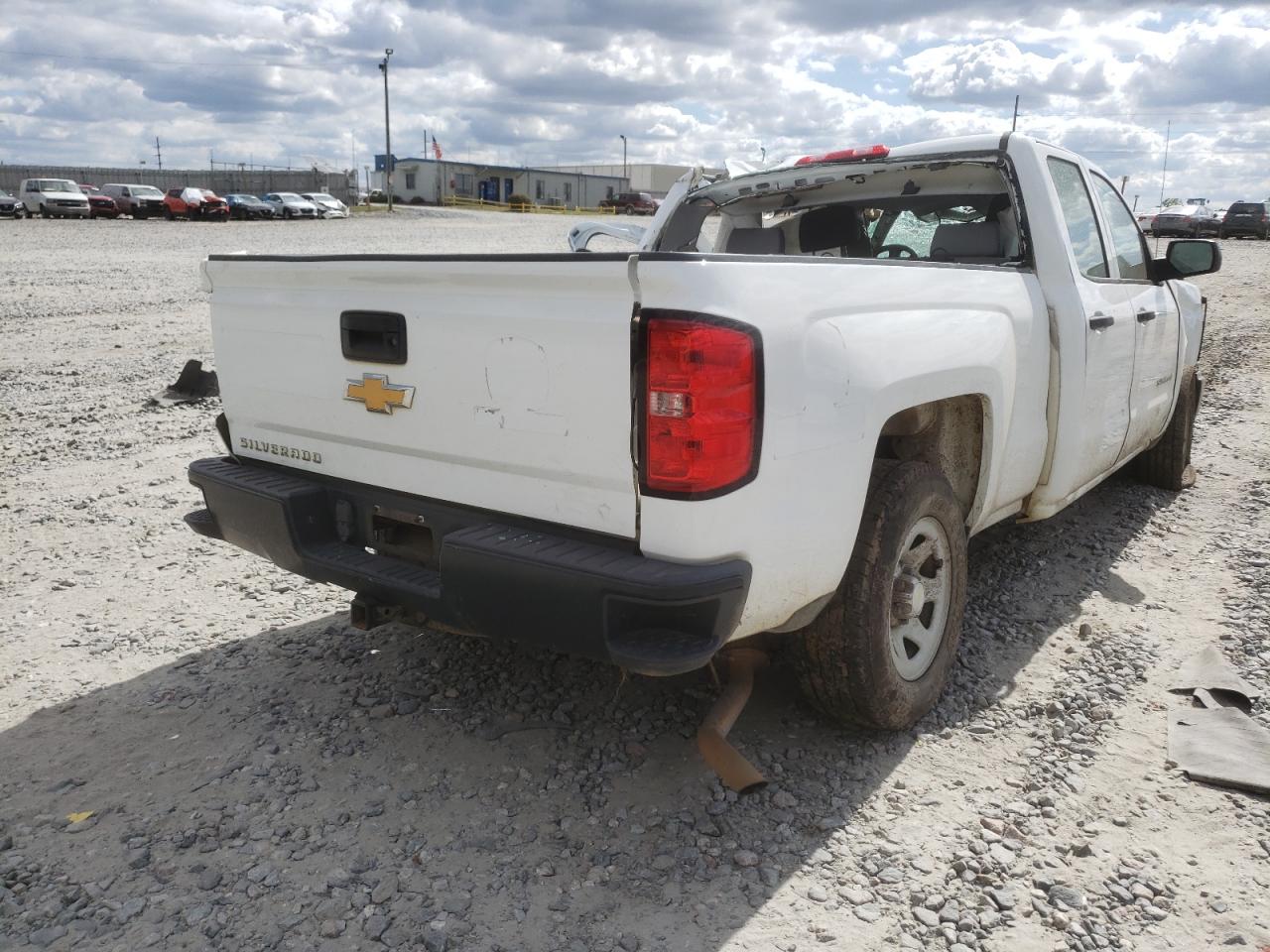 Photo 4 from auction – 2015 CHEVROLET SILVERADO with VIN 1GCRCPEC4FZ243325