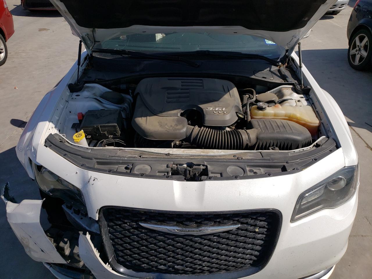 Photo 7 from auction – 2015 CHRYSLER 300 S with VIN 2C3CCABG7FH760262