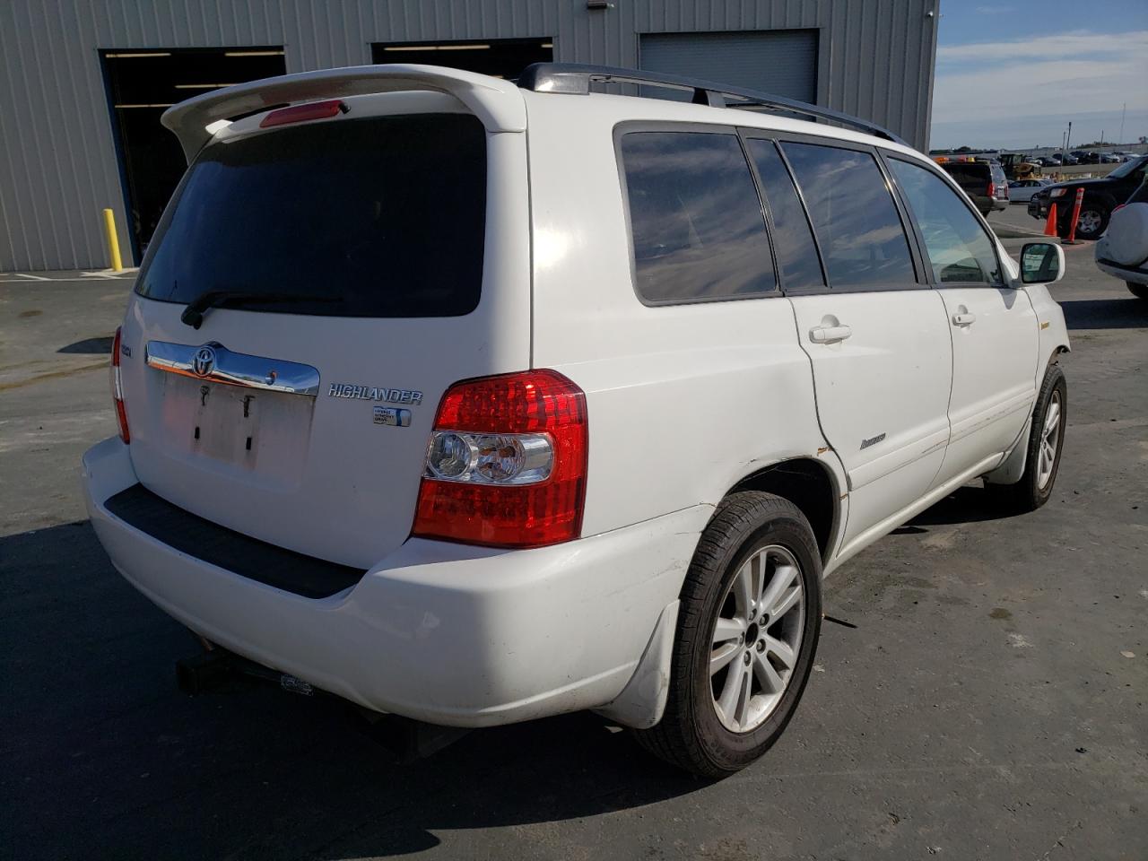 Photo 4 from auction – 2007 TOYOTA HIGHLANDER with VIN JTEDW21A670018995