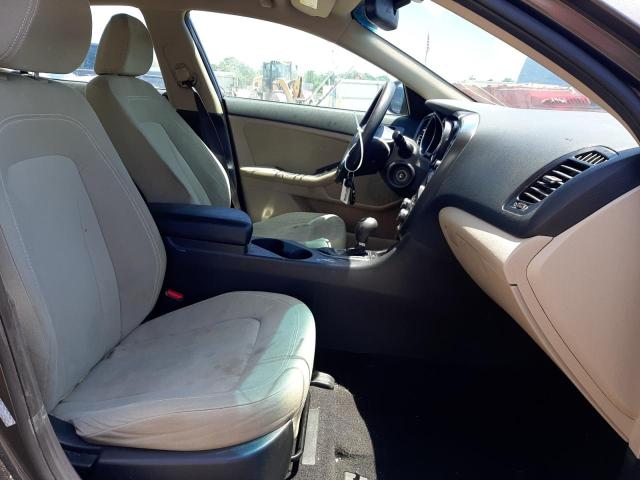 Photo 5 from auction – 2011 KIA OPTIMA LX with VIN KNAGM4A72B5162379