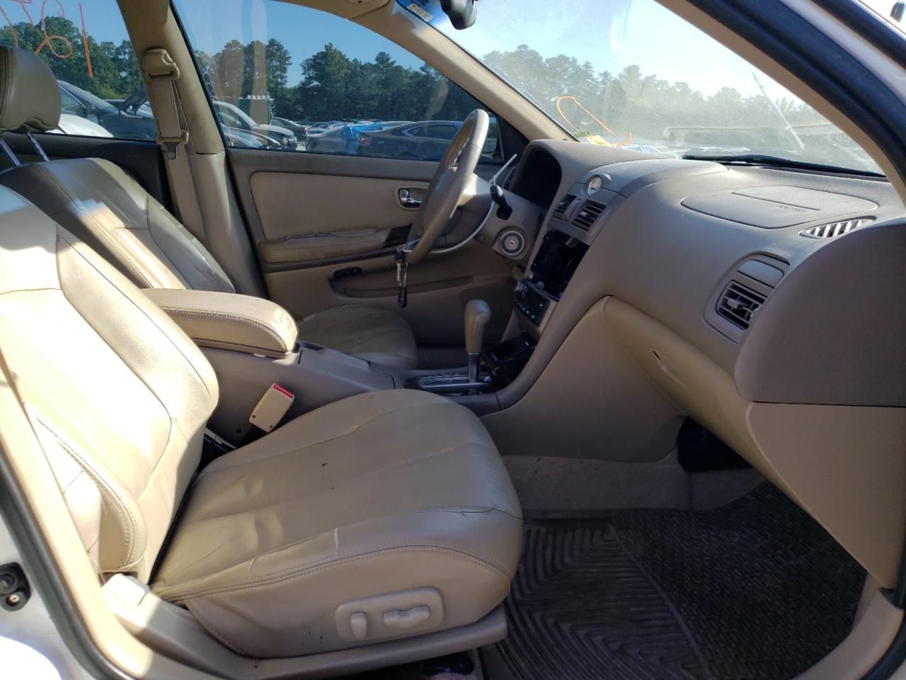 Photo 5 from auction – 2001 INFINITI I30 with VIN JNKCA31A11T032571