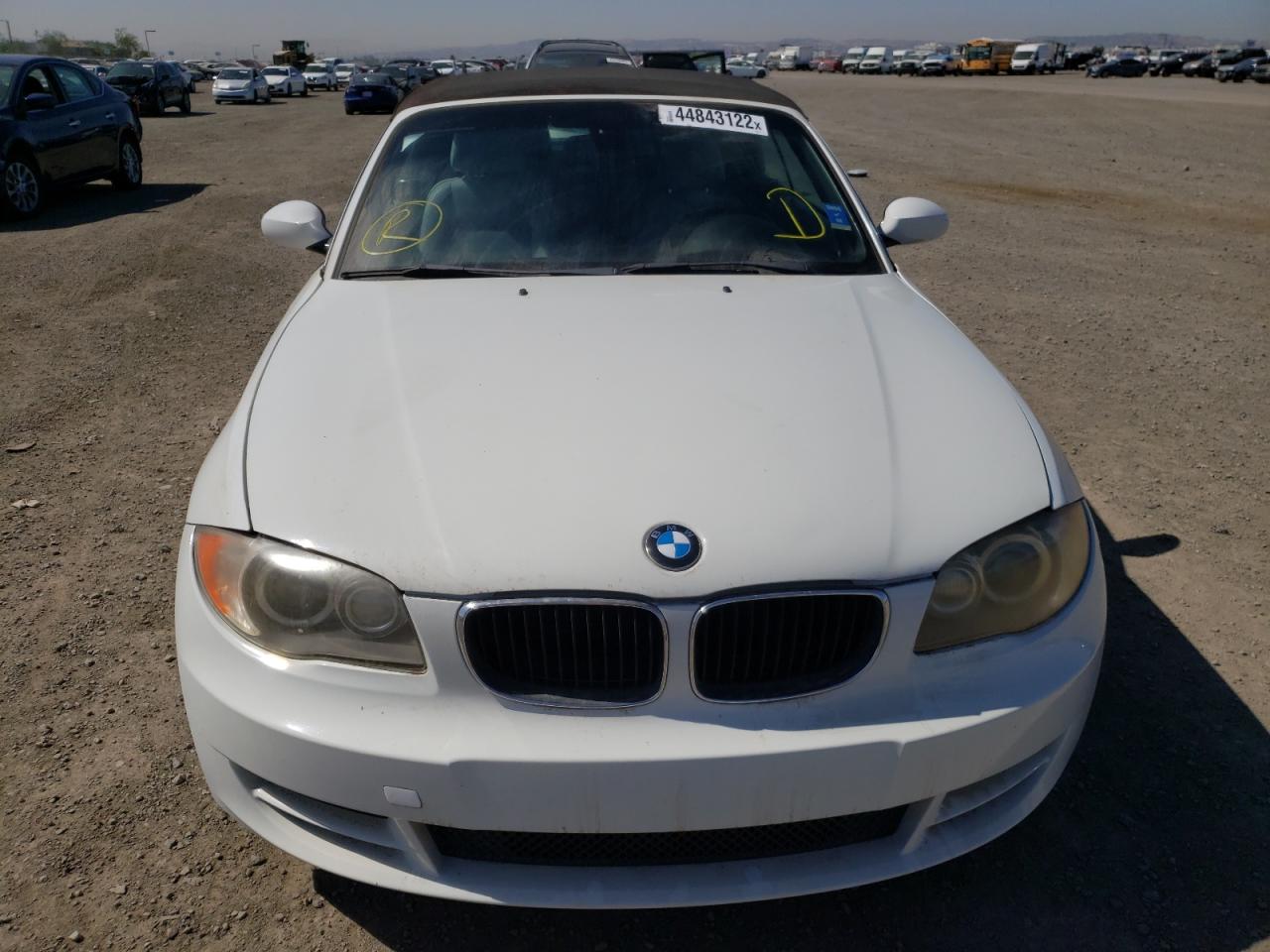 Photo 9 from auction – 2008 BMW 128 I with VIN WBAUL73568VE89141