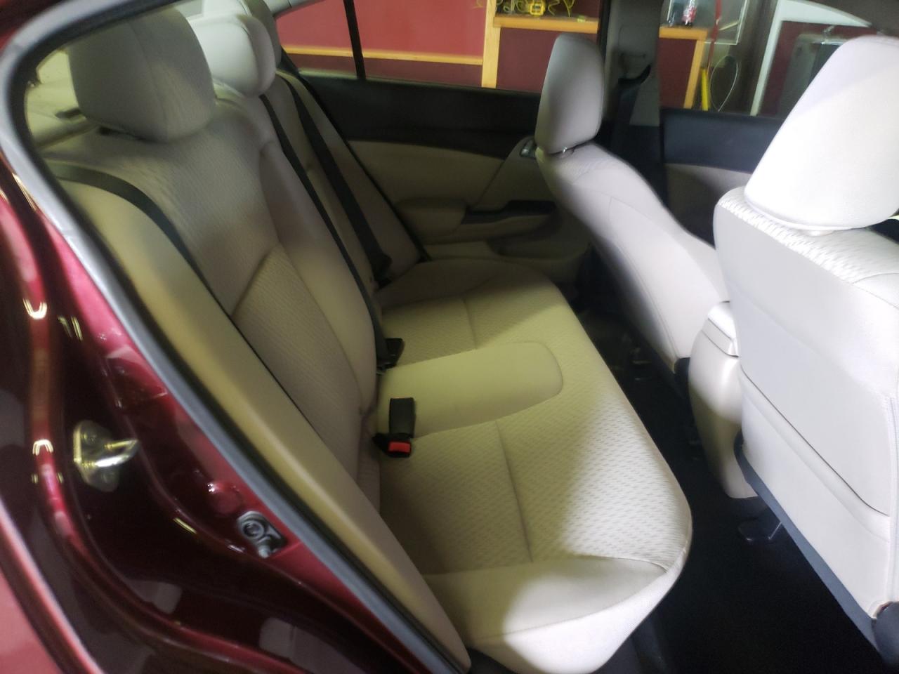Photo 6 from auction – 2014 HONDA CIVIC with VIN 19XFB2F5XEE216388