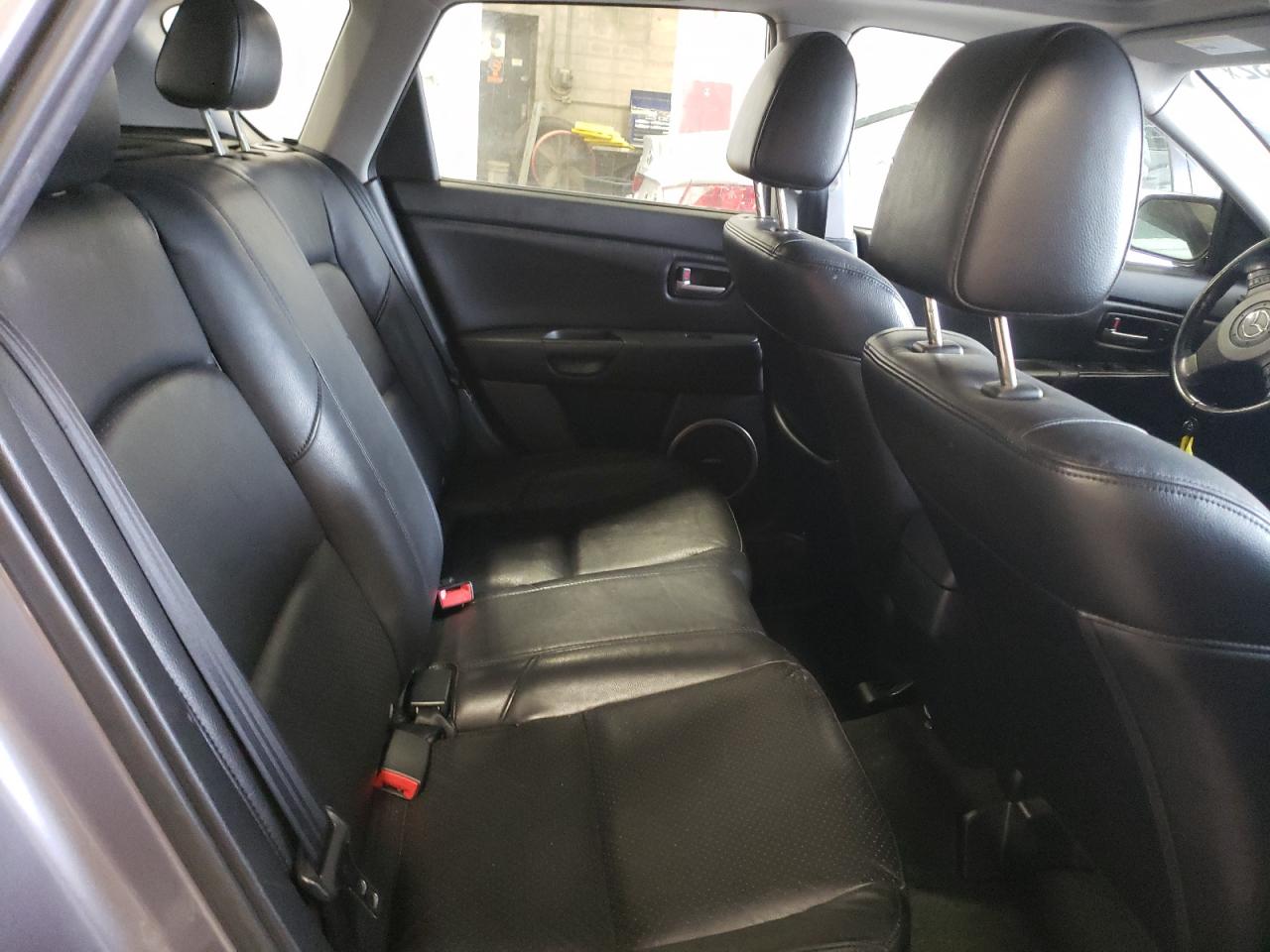 Фото 6 с аукциона – 2006 MAZDA 3 HATCHBAC с VIN JM1BK343961403955