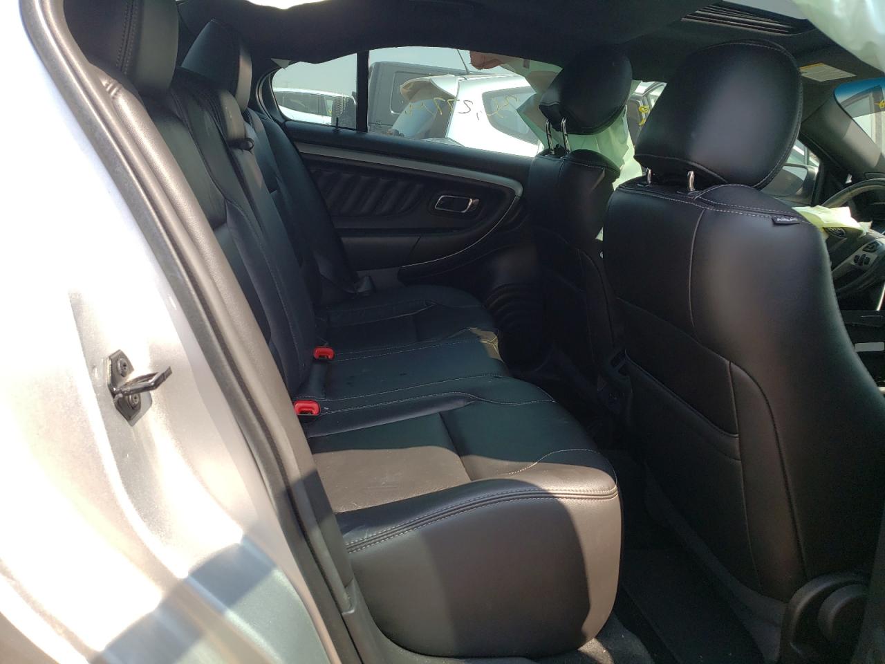 Photo 18 from auction – 2016 FORD TAURUS SEL with VIN 1FAHP2E88GG140393