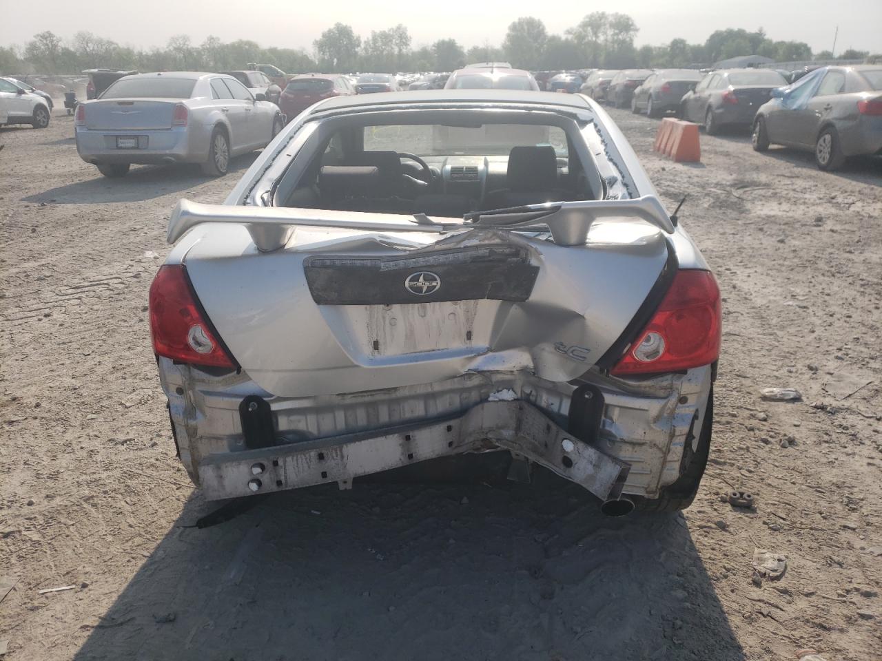 Photo 9 from auction – 2006 TOYOTA SCION TC with VIN JTKDE177460139884