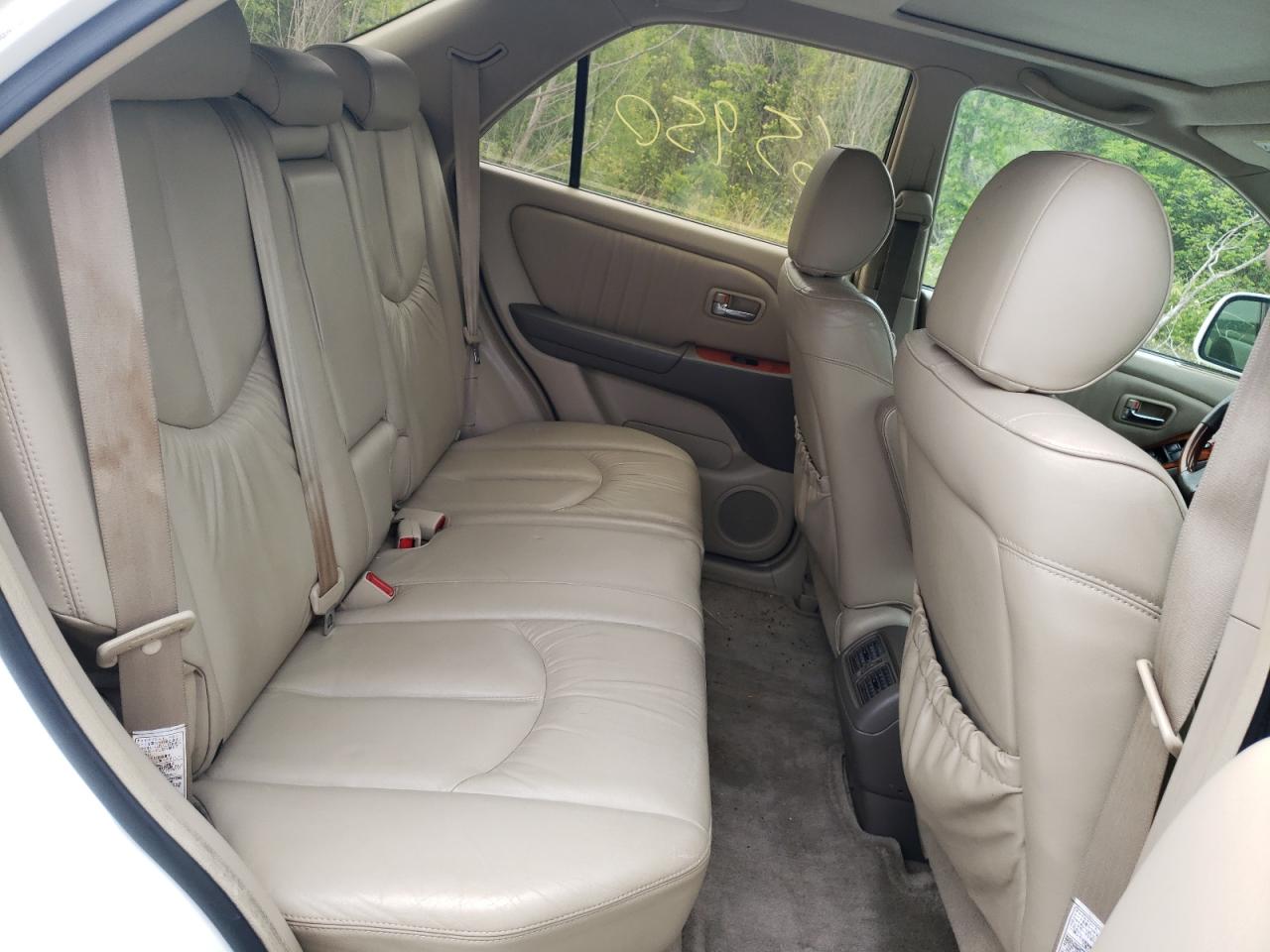 Photo 6 from auction – 2002 LEXUS RX 300 with VIN JTJHF10U920284254