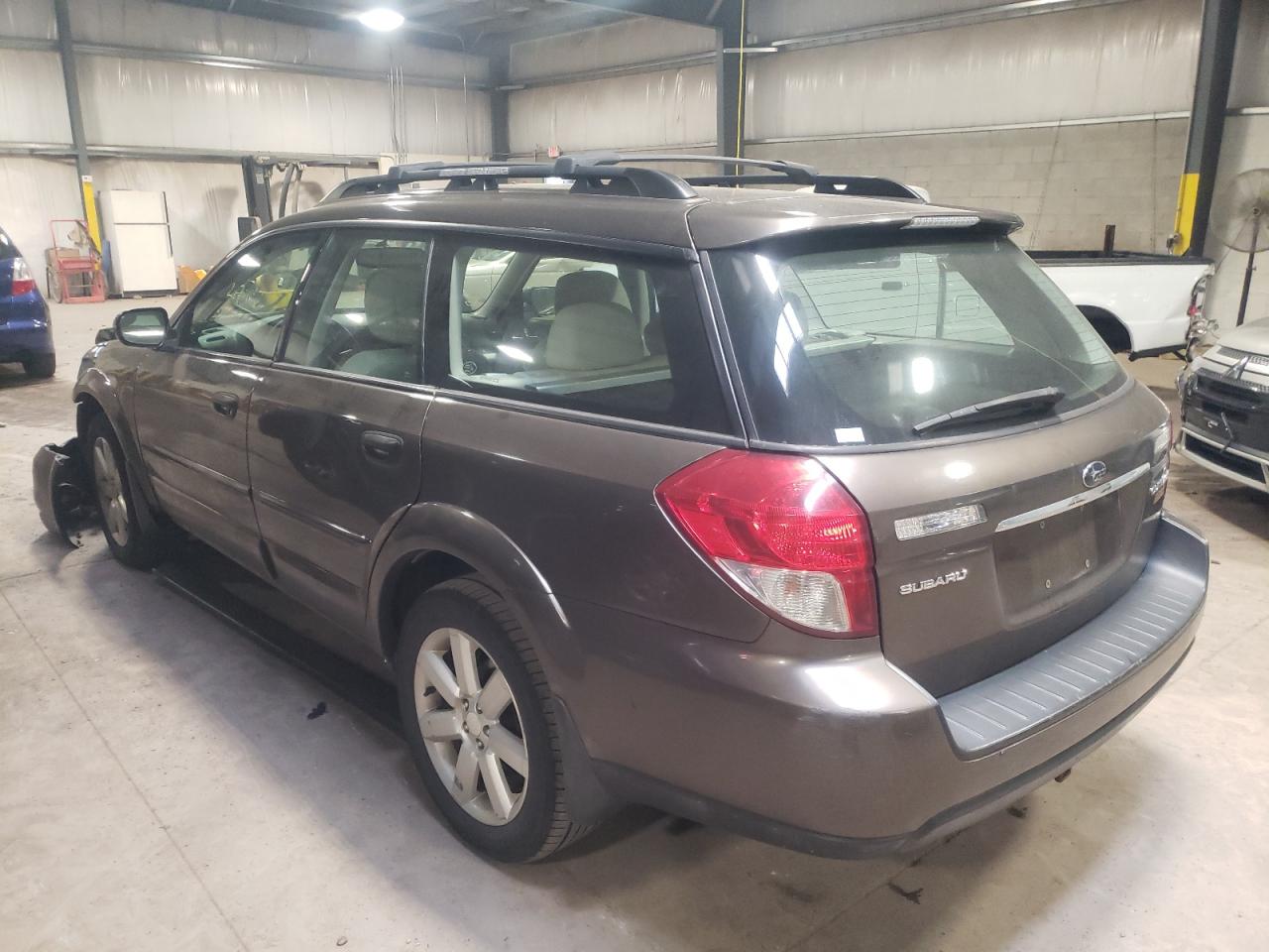 Photo 3 from auction – 2009 SUBARU OUTBACK 2. with VIN 4S4BP61C297313468