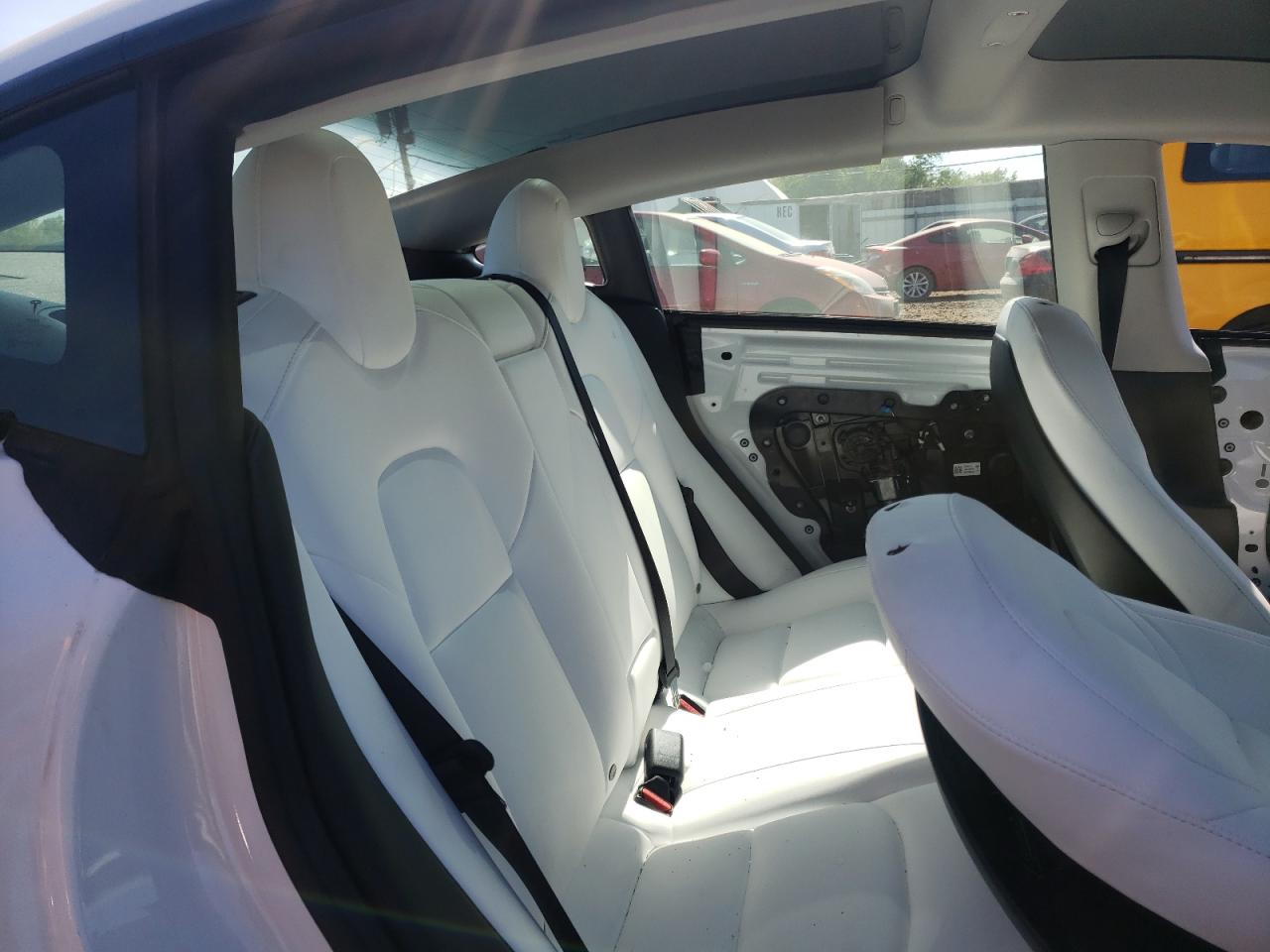 Photo 6 from auction – 2021 TESLA MODEL 3 with VIN 5YJ3E1EC8NF105708