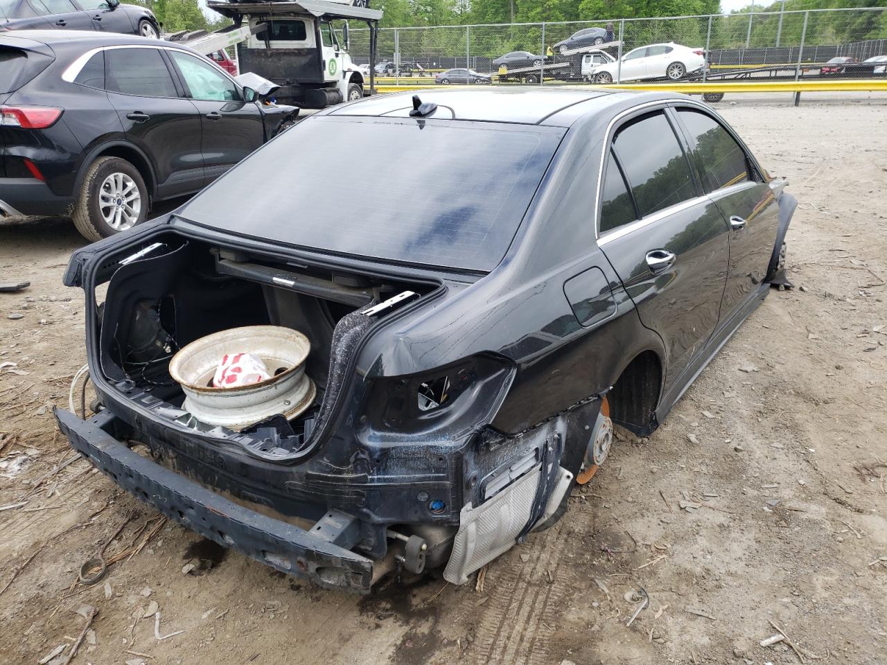 Photo 4 from auction – 2014 MERCEDES-BENZ E 550 4MAT with VIN WDDHF9BB4EA933475