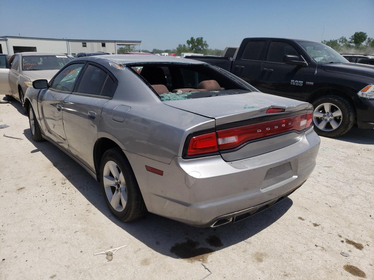 Photo 3 from auction – 2013 DODGE CHARGER SE with VIN 2C3CDXBGXDH616346