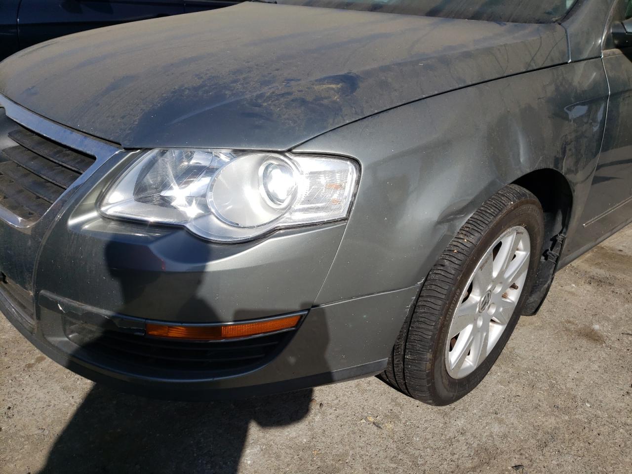 Photo 9 from auction – 2006 VOLKSWAGEN PASSAT 2.0 with VIN WVWEK93C76E065899
