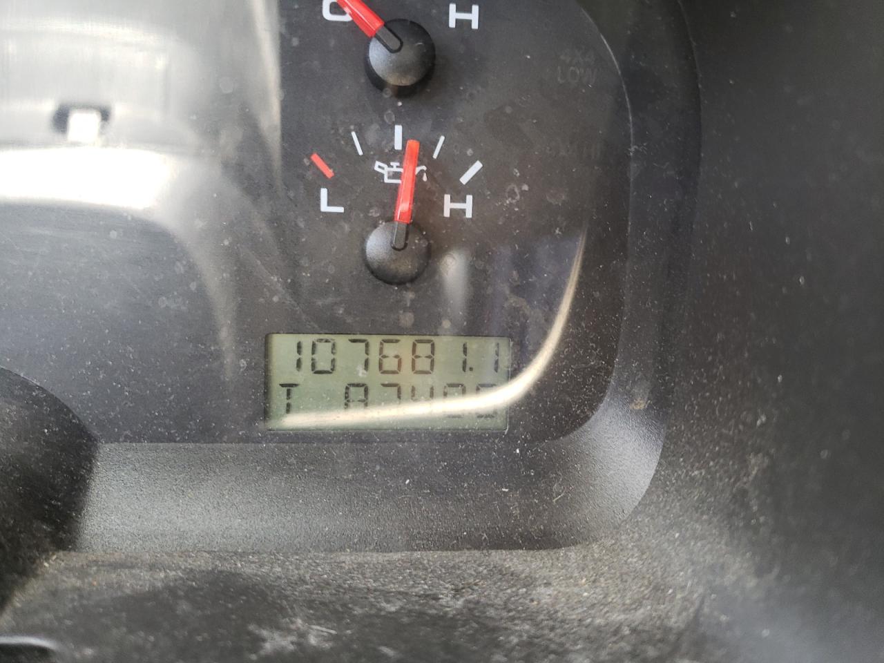 Photo 8 from auction – 2008 FORD F150 with VIN 1FTRF12228KB69950