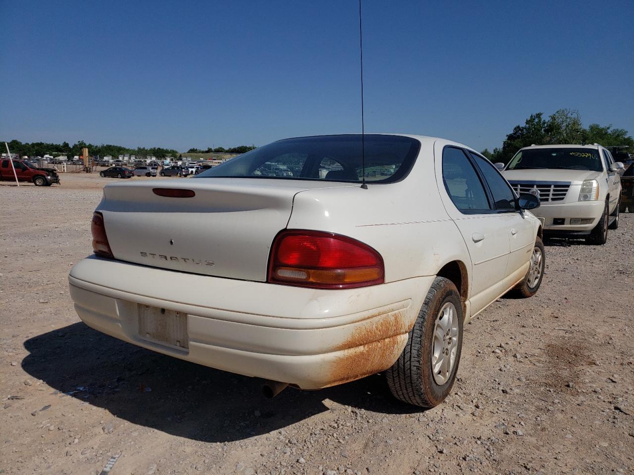 Photo 4 from auction – 1999 DODGE STRATUS with VIN 1B3EJ46XXXN572058