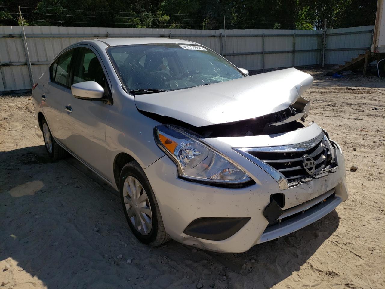 Photo 1 from auction – 2017 NISSAN VERSA S with VIN 3N1CN7AP7HL813713