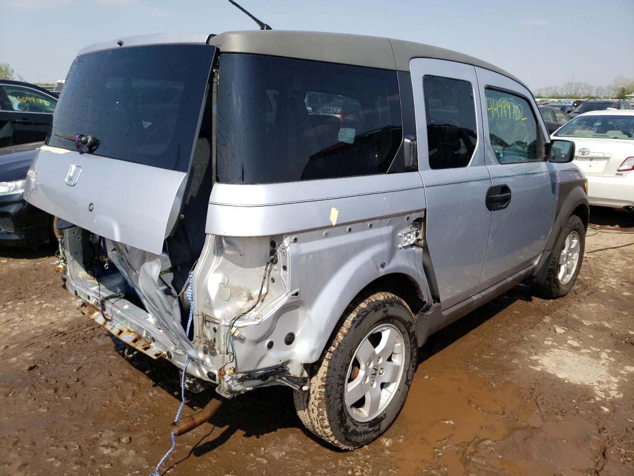 Photo 4 from auction – 2003 HONDA ELEMENT EX with VIN 5J6YH28593L031347
