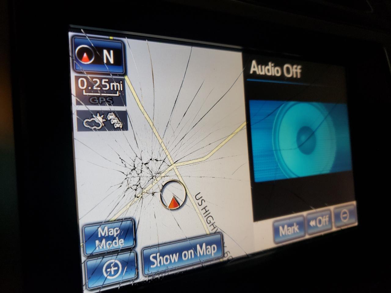 Photo 9 from auction – 2013 TOYOTA CAMRY HYBR with VIN 4T1BD1FK0DU080244