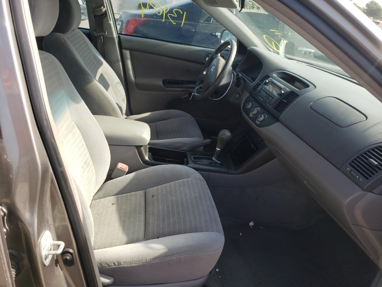 Photo 5 from auction – 2006 TOYOTA CAMRY LE with VIN 4T1BE32KX6U735799