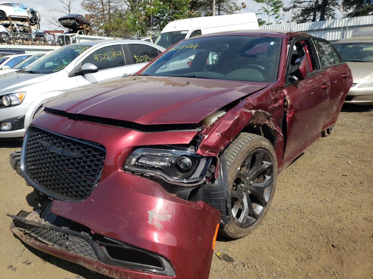 Photo 2 from auction – 2021 CHRYSLER 300 S with VIN 2C3CCABG1MH529211
