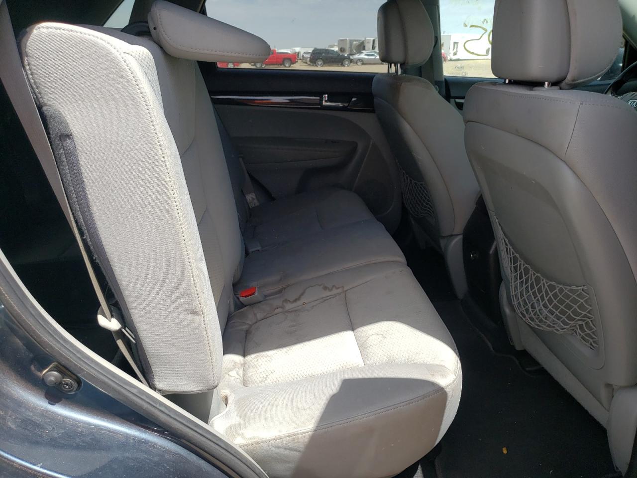 Photo 6 from auction – 2011 KIA SORENTO BA with VIN 5XYKT4A29BG115233