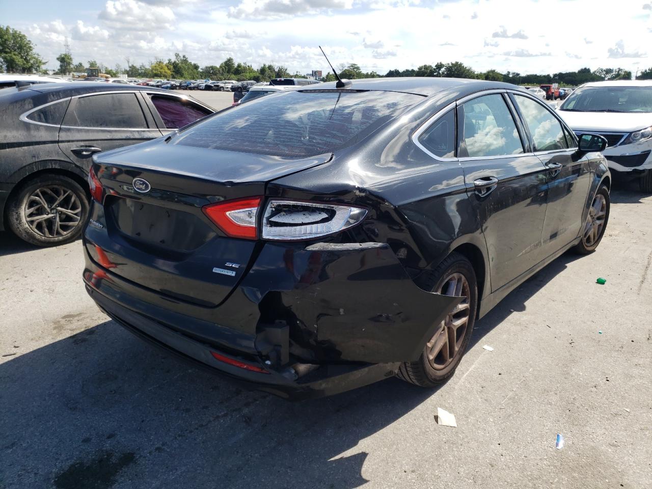 Photo 17 from auction – 2014 FORD FUSION SE with VIN 3FA6P0HD3ER214460