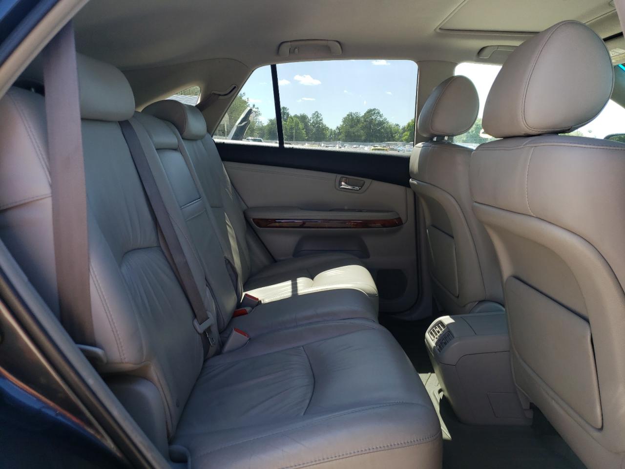 Photo 6 from auction – 2007 LEXUS RX 350 with VIN 2T2HK31U77C046579