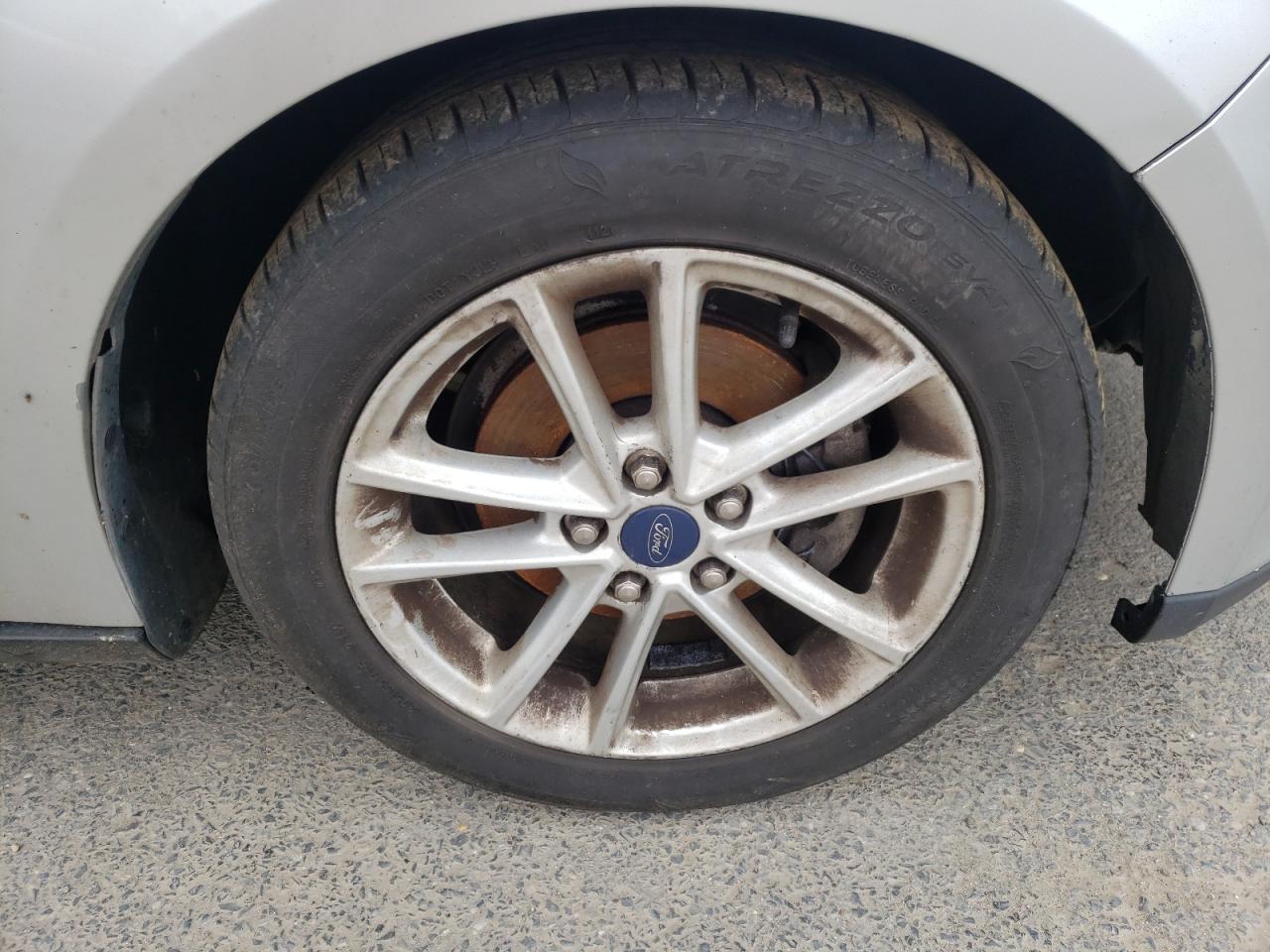 Photo 9 from auction – 2015 FORD FOCUS SE with VIN 1FADP3F23FL370234