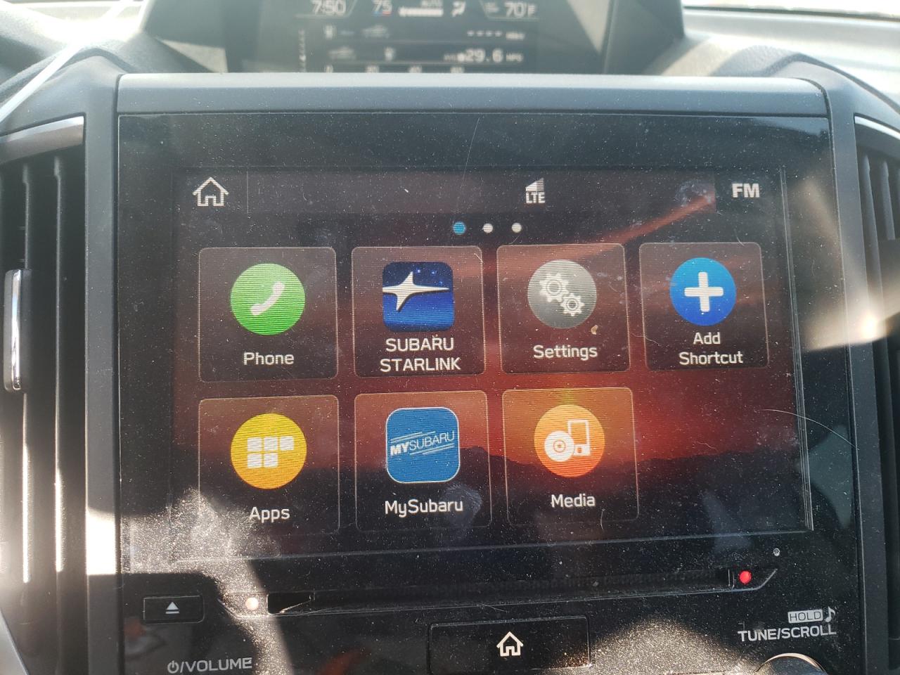 Photo 9 from auction – 2019 SUBARU CROSSTREK with VIN JF2GTAMC8K8394532