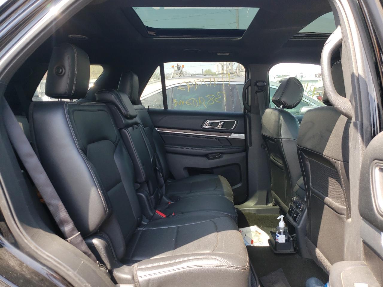 Фото 6 с аукциона – 2016 FORD EXPLORER L с VIN 1FM5K8F82GGA95962