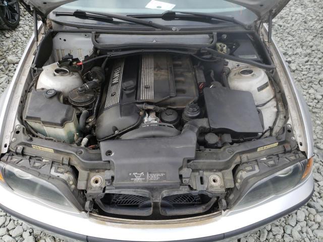 Photo 7 from auction – 2004 BMW 325 I with VIN WBAEV33484KR28170