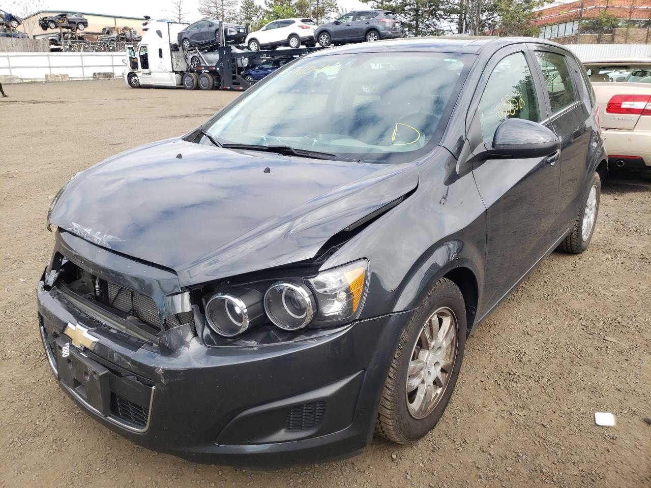 Photo 2 from auction – 2015 CHEVROLET SONIC LT with VIN 1G1JC6SG4F4112657