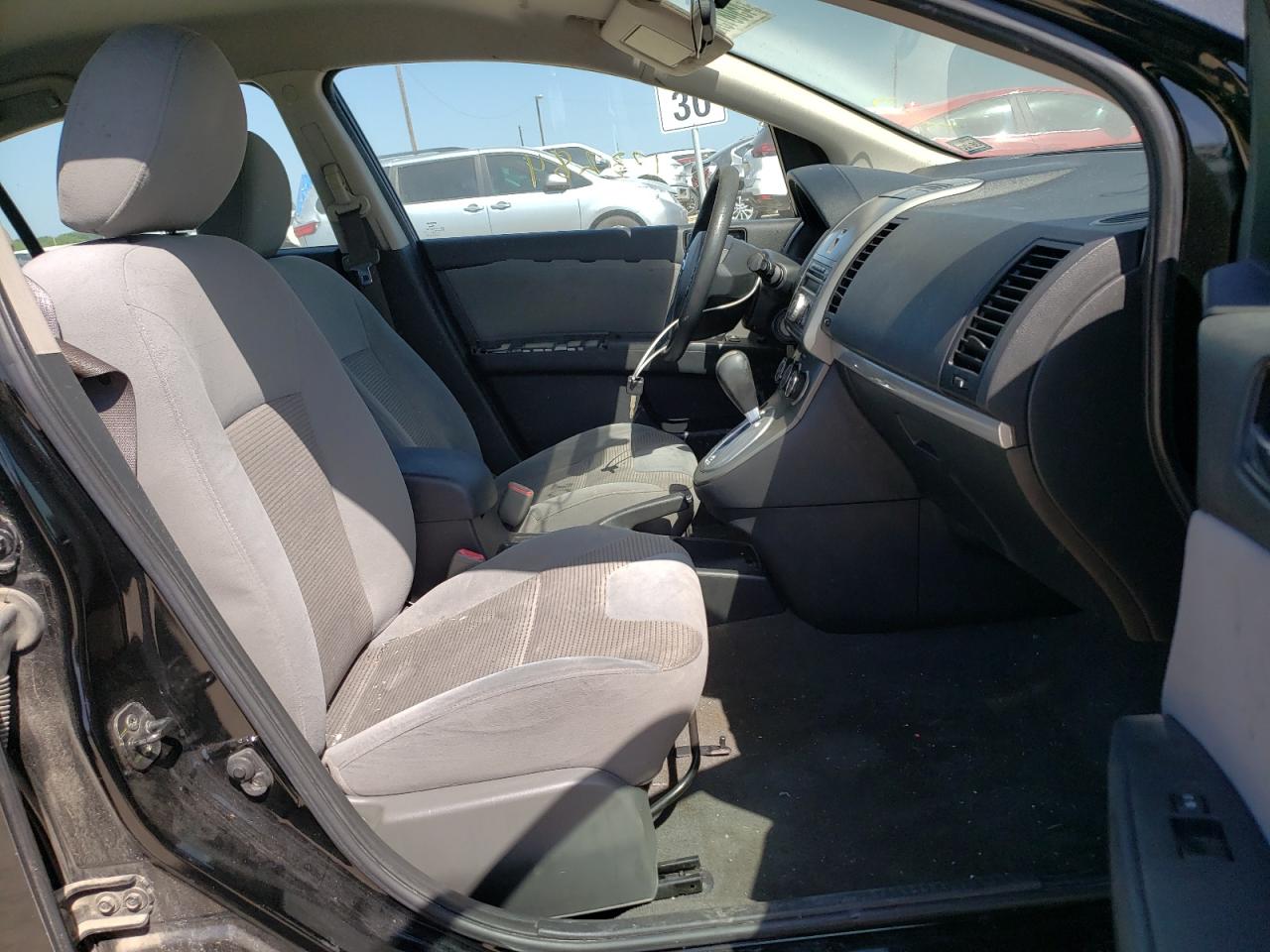 Photo 5 from auction – 2010 NISSAN SENTRA with VIN 3N1AB6AP0AL676498