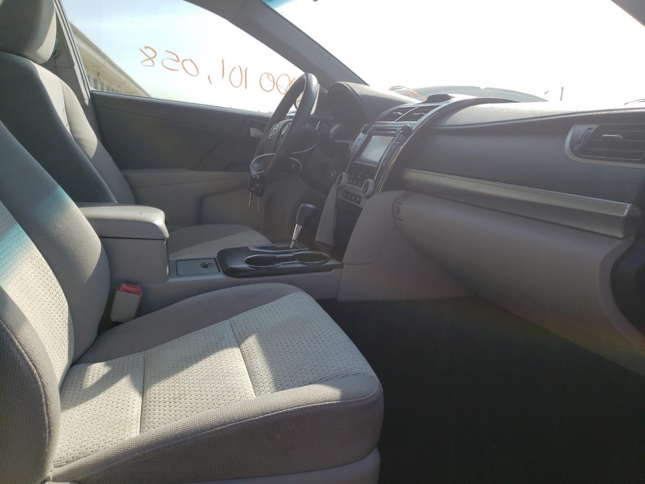 Photo 5 from auction – 2014 TOYOTA CAMRY L with VIN 4T1BF1FK4EU766203