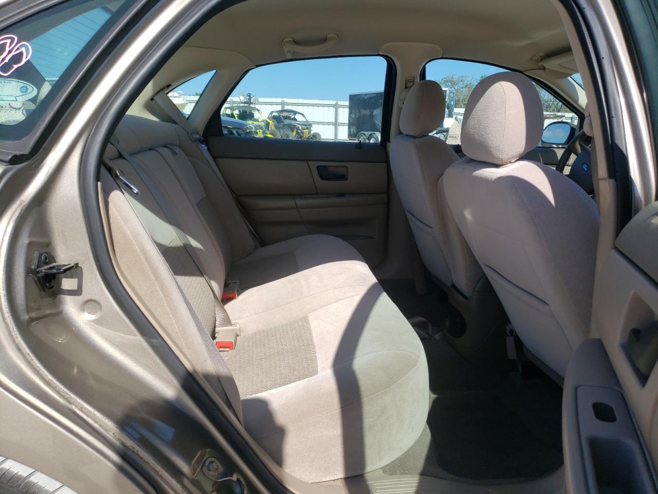 Photo 6 from auction – 2004 FORD TAURUS SES with VIN 1FAFP55U84G123191