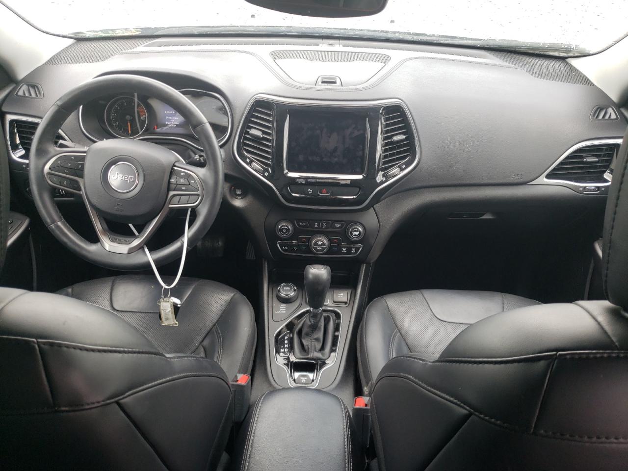 Photo 9 from auction – 2019 JEEP CHEROKEE L with VIN 1C4PJMDX4KD136315
