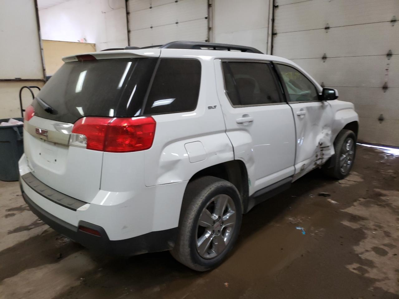 Photo 4 from auction – 2015 GMC TERRAIN SL with VIN 2GKALSEK7F6153061