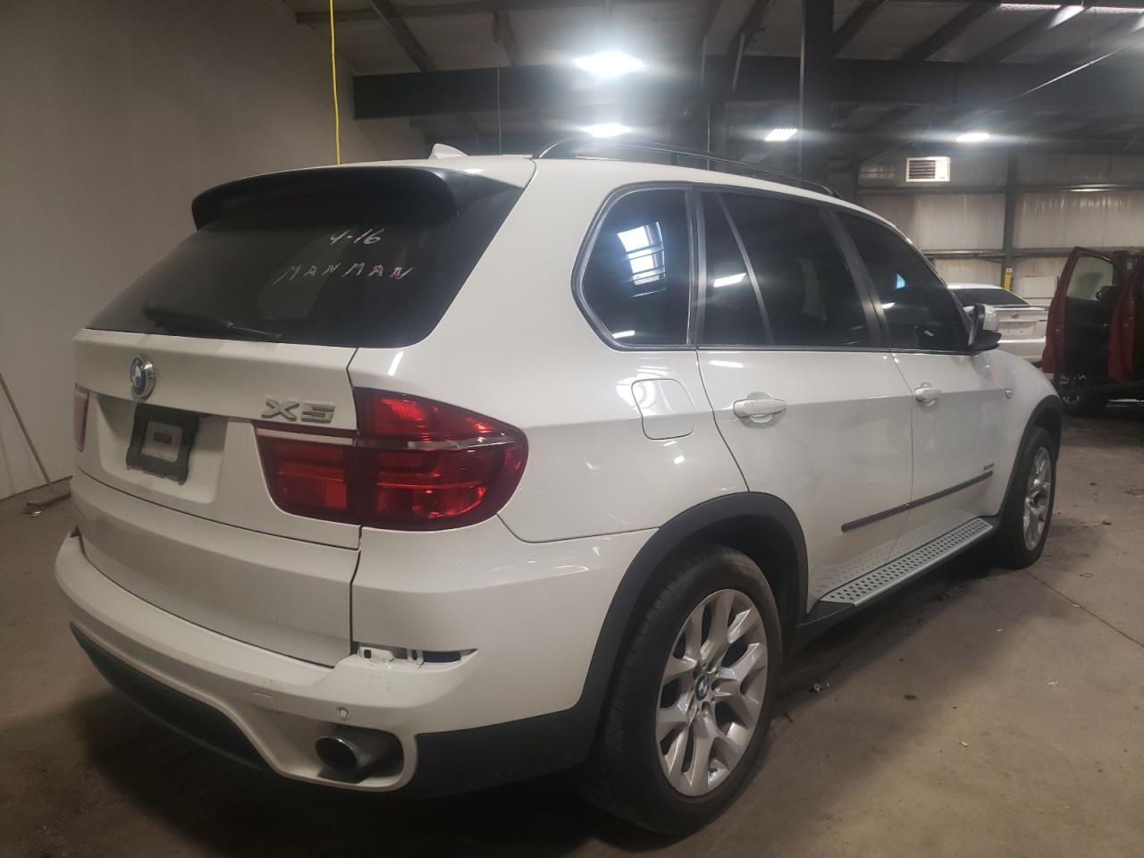 Photo 4 from auction – 2013 BMW X5 with VIN 5UXZV4C58D0B05819