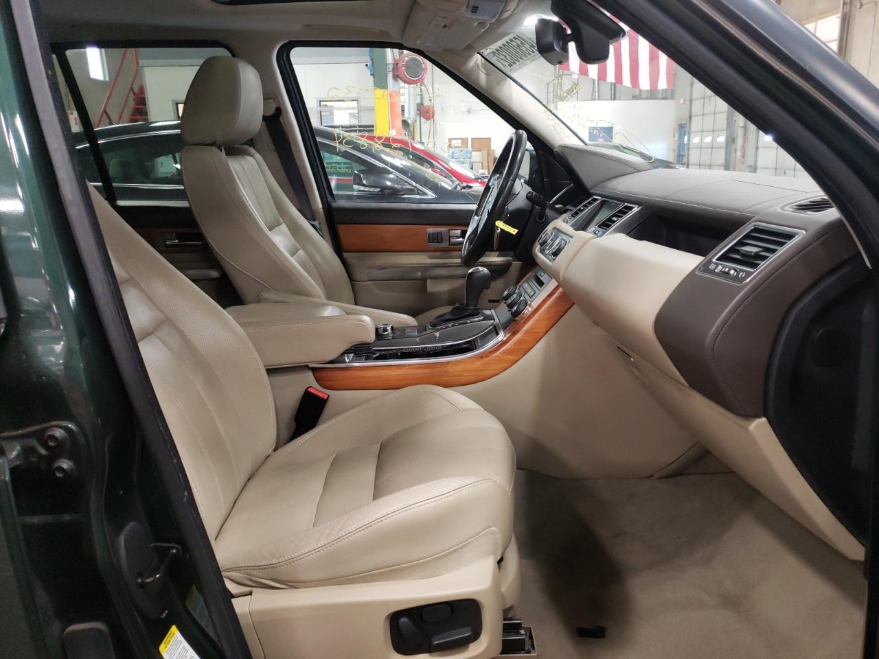 Photo 5 from auction – 2011 LAND ROVER RANGE ROVE with VIN SALSK2D44BA269278