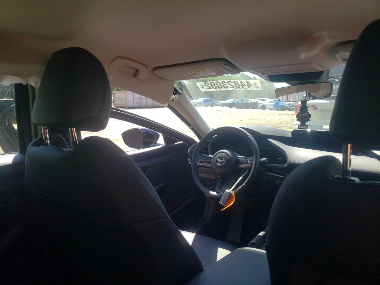 Photo 9 from auction – 2022 MAZDA 3 SELECT with VIN 3MZBPABL1NM302769