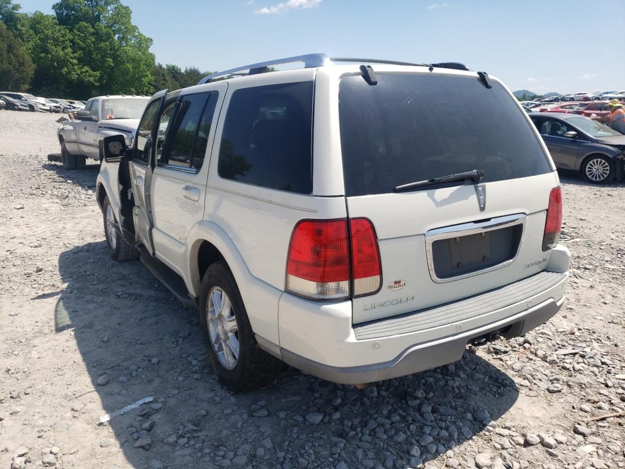 Photo 15 from auction – 2004 LINCOLN AVIATOR with VIN 5LMEU68H64ZJ13159