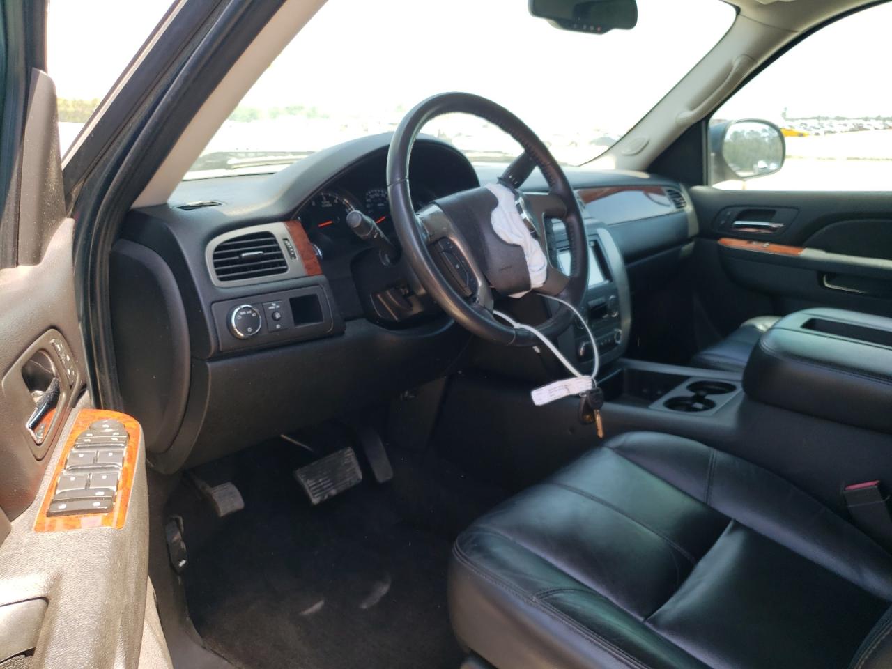 Photo 9 from auction – 2010 GMC SIERRA C15 with VIN 3GTRCWE00AG254394