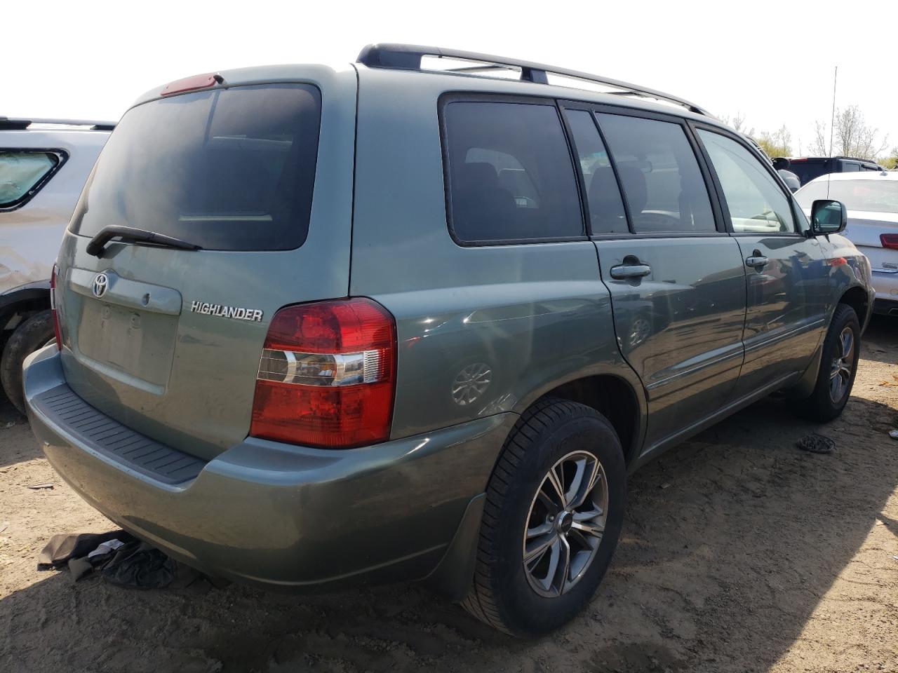 Photo 4 from auction – 2005 TOYOTA HIGHLANDER with VIN JTEGD21A150129485