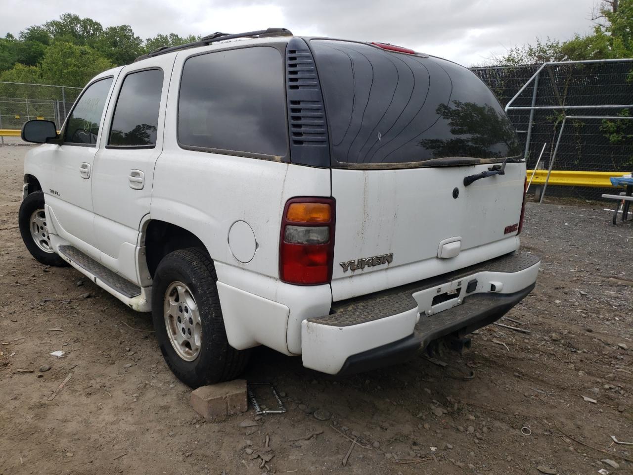 Photo 3 from auction – 2002 GMC DENALI with VIN 1GKEK63U32J323087