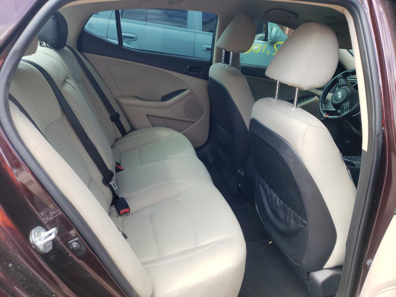 Photo 6 from auction – 2015 KIA OPTIMA LX with VIN 5XXGM4A70FG391034