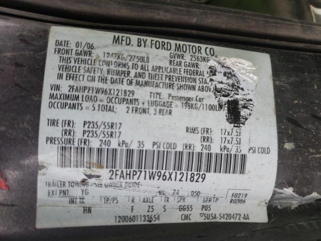 Photo 10 from auction – 2006 FORD CROWN VICT with VIN 2FAHP71W96X121829