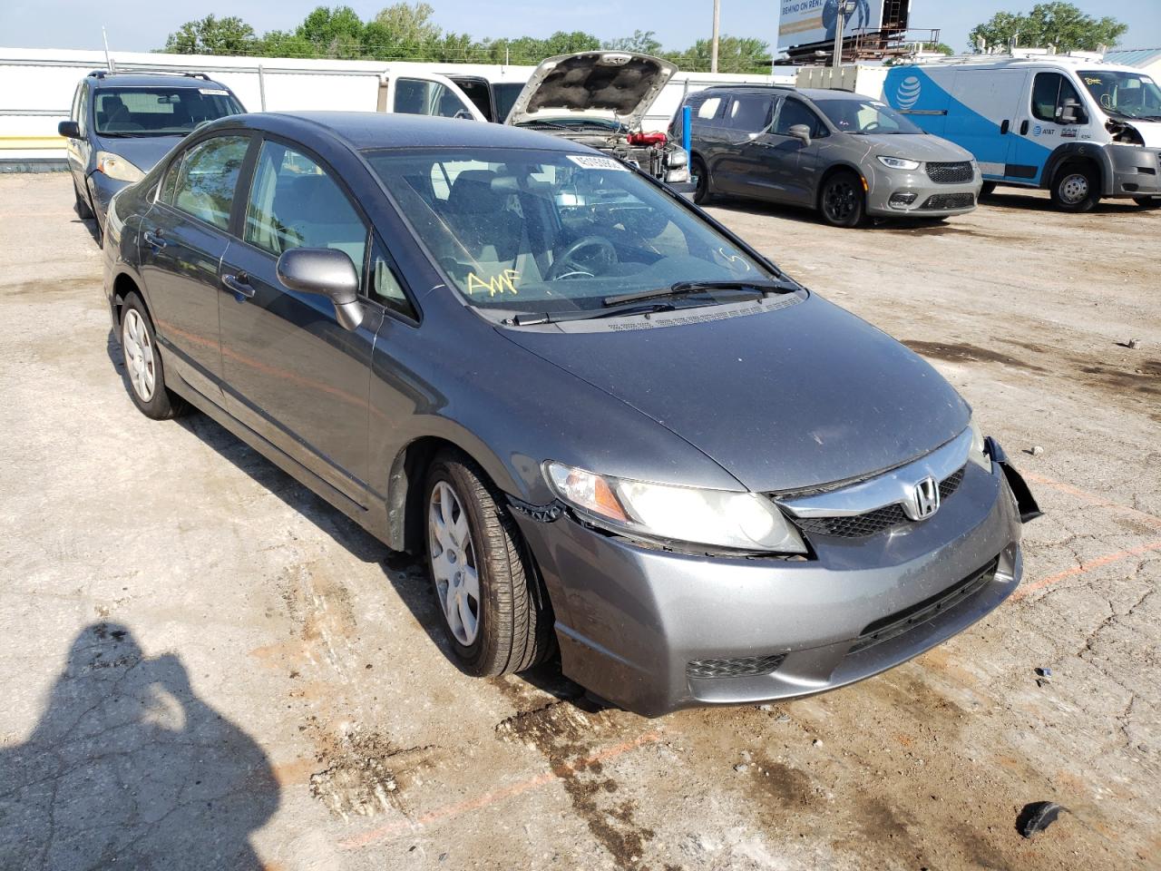 HONDA CIVIC LX 2011 with VIN 19XFA1F50BE037981 - Photo from auction