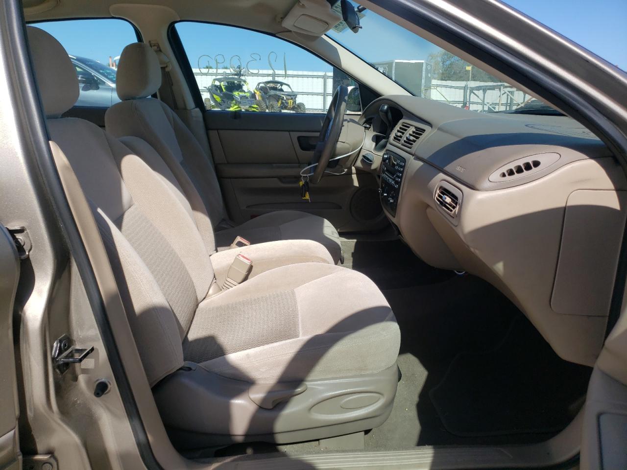 Photo 5 from auction – 2004 FORD TAURUS SES with VIN 1FAFP55U84G123191