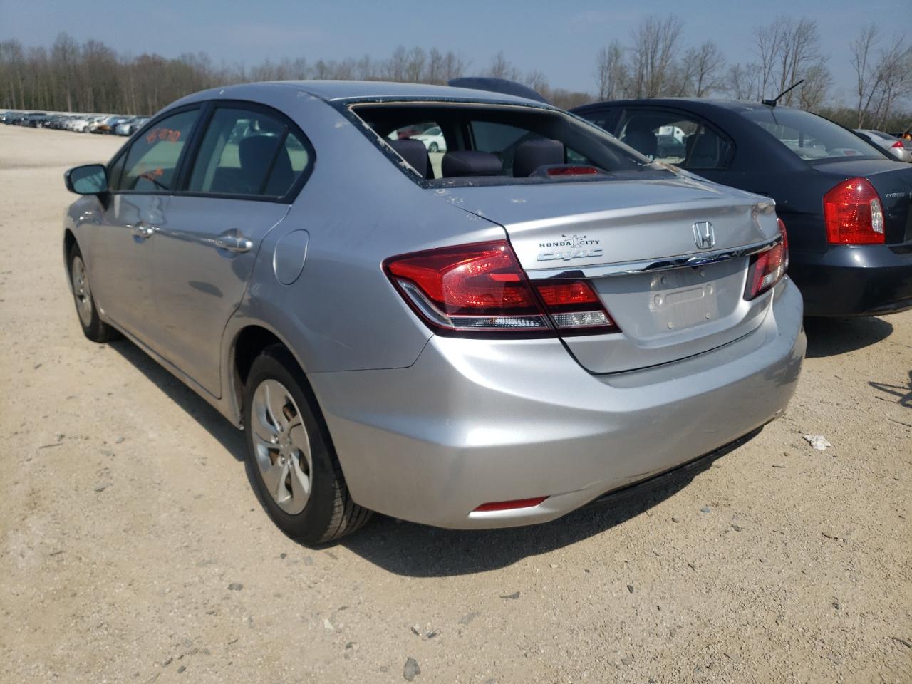Photo 3 from auction – 2014 HONDA CIVIC LX with VIN 19XFB2F53EE070142