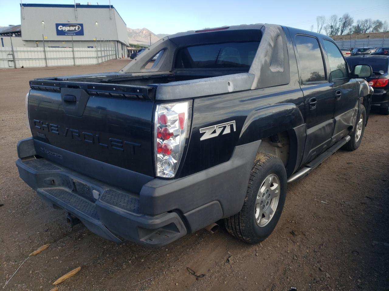 Photo 4 from auction – 2003 CHEVROLET AVALANCHE with VIN 3GNEK13TX3G192076
