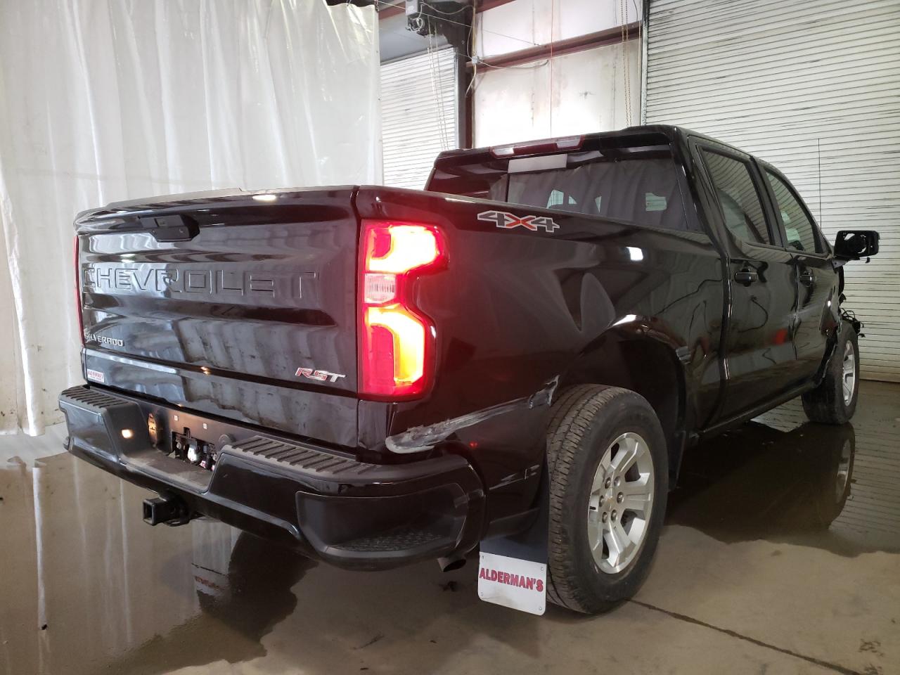 Photo 4 from auction – 2020 CHEVROLET SILVERADO with VIN 3GCUYEED4LG224830